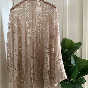 Cream Coverup
